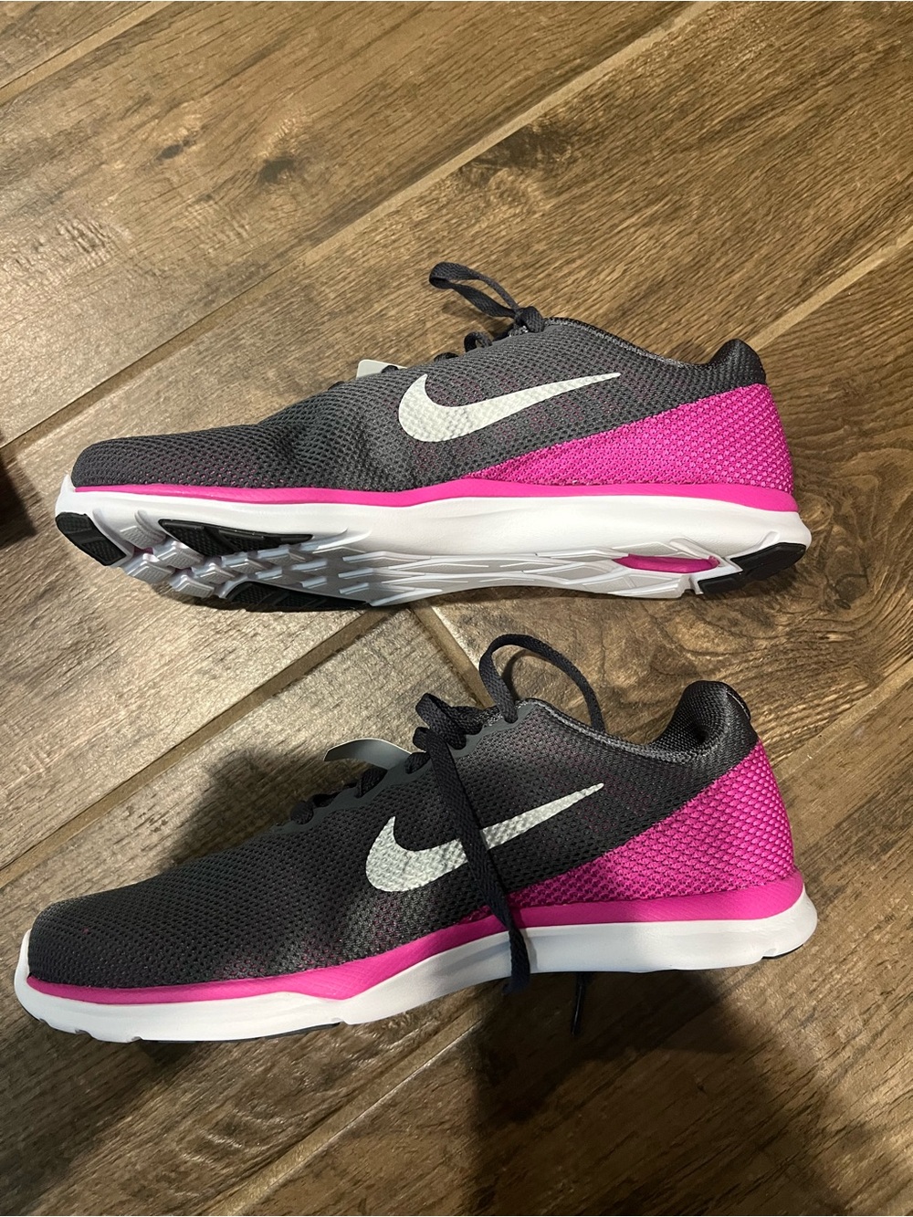 Nike Women's Gray & Hot Pink Mesh Training Sneakers